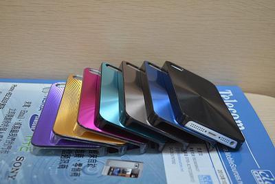 铝合金拉丝工艺的极致演绎 广州宗纬iPhone 5手机保护套测评